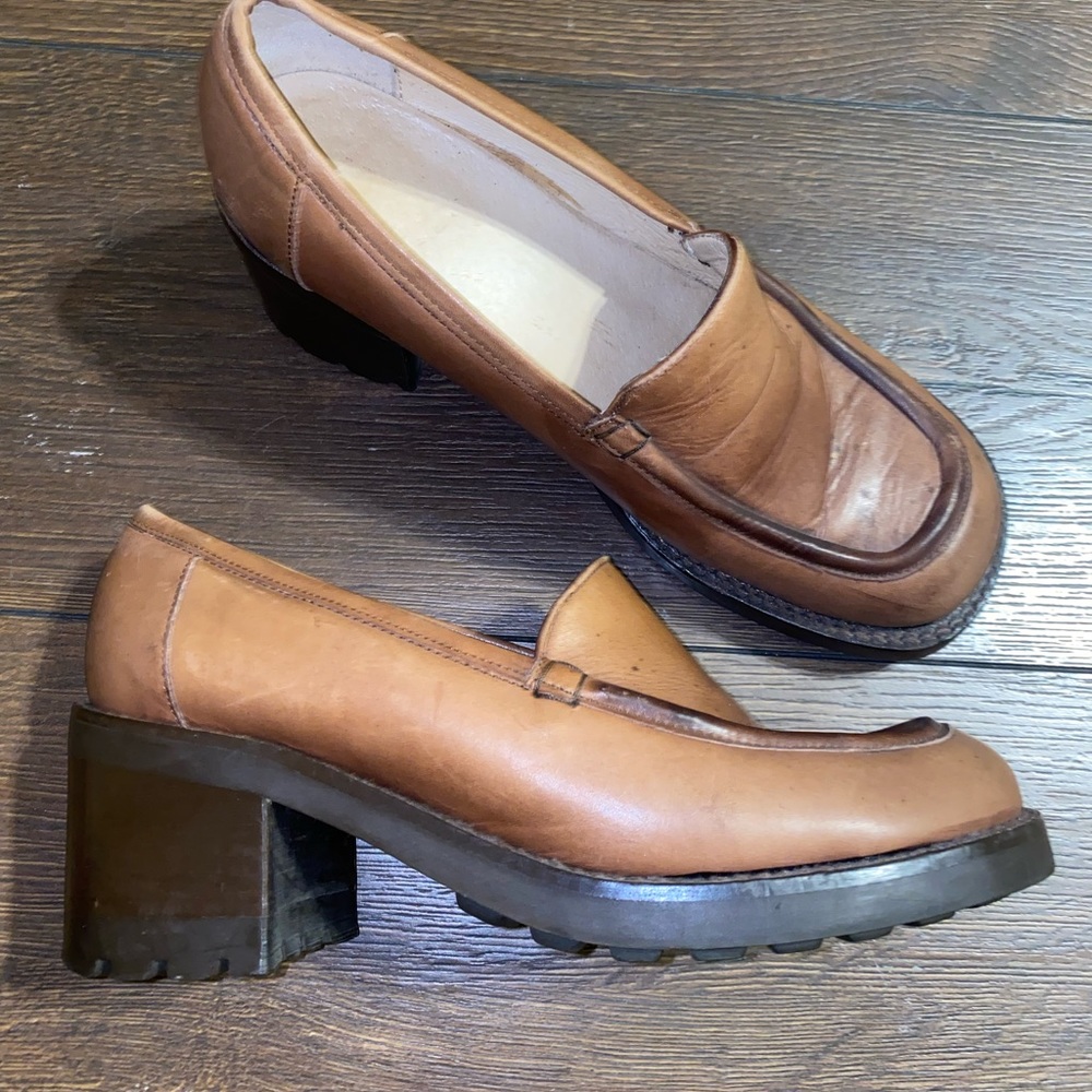 Elegant Brown Block Heel Loafers